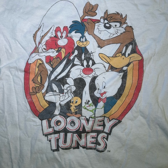 FAIR CONDITION Looney Tunes Graphic Tee Size L - Picture 3 of 5